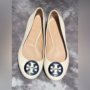 TORY BURCH- size 7